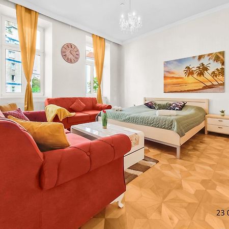 Four-Bedroom, Four King-Size Comfort Vienna Exterior photo